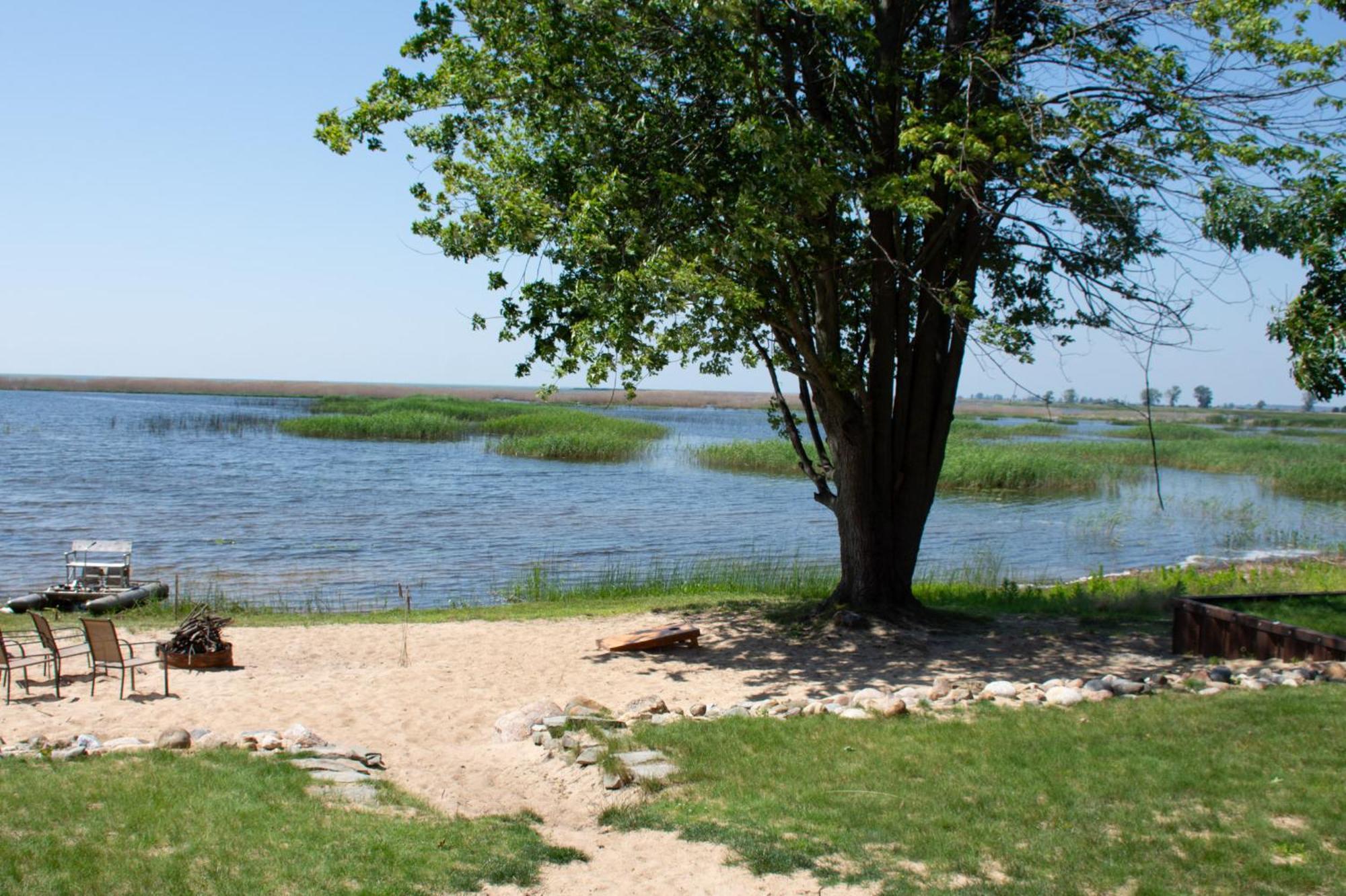 Cozy Home Lake Huron II Au Gres Экстерьер фото
