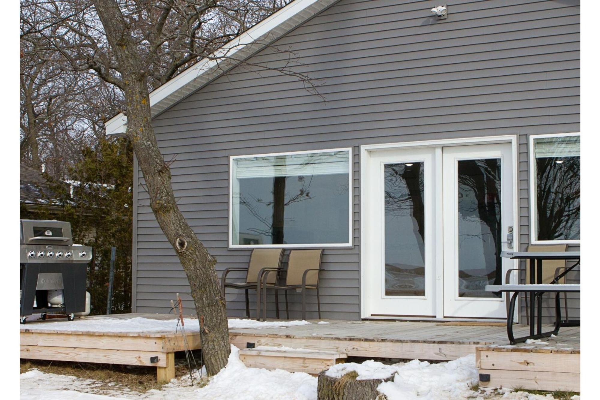 Cozy Home Lake Huron II Au Gres Экстерьер фото