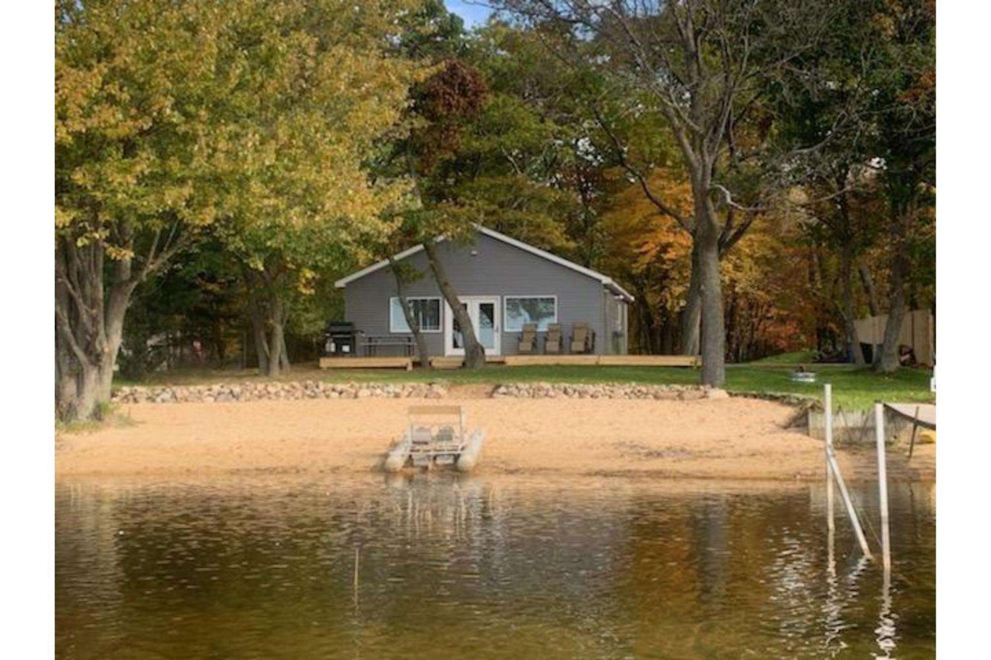 Cozy Home Lake Huron II Au Gres Экстерьер фото