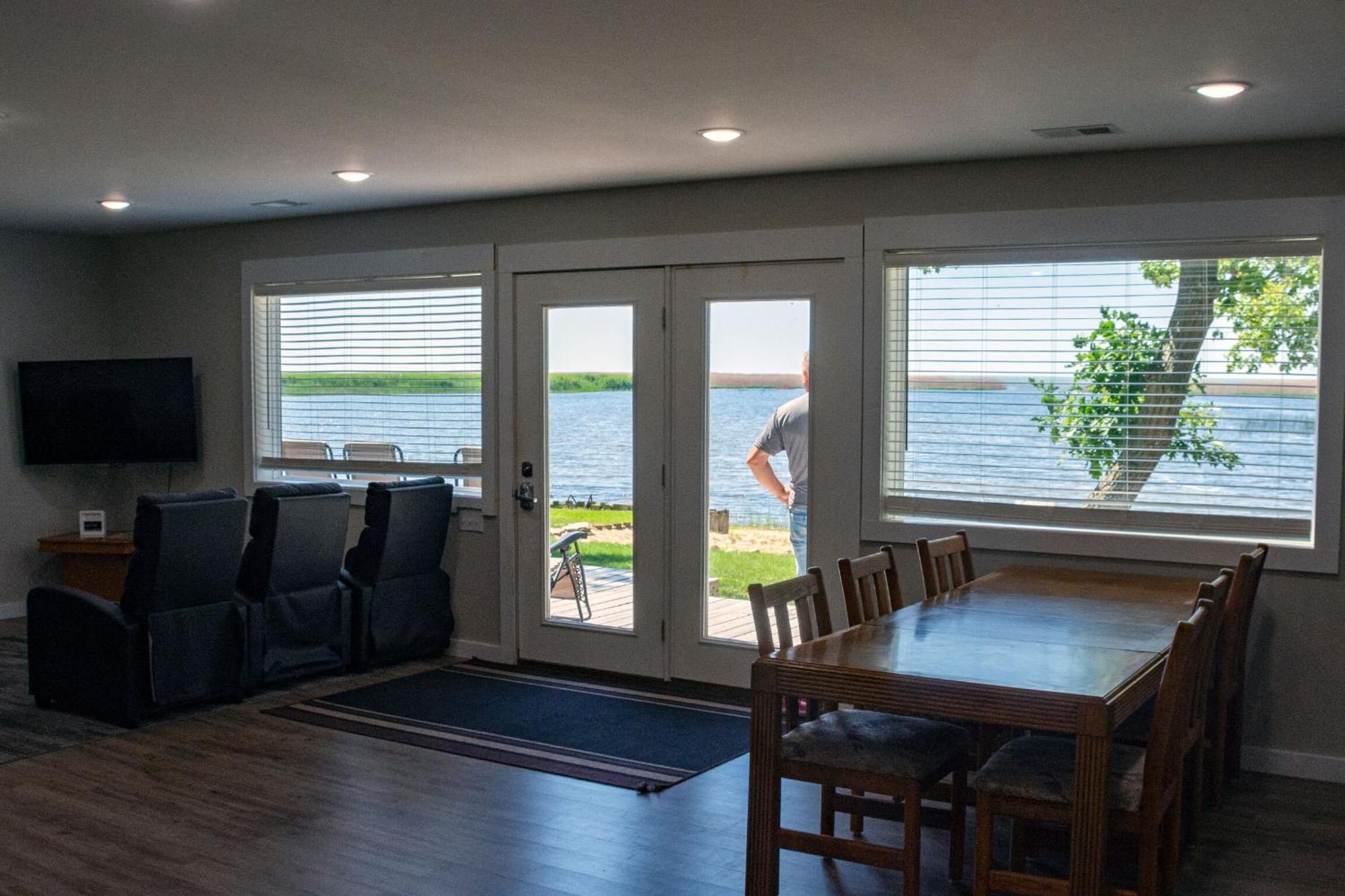 Cozy Home Lake Huron II Au Gres Номер фото